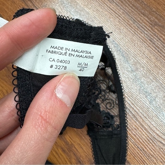 FREE WITH PURCHASE!
2/$20 Jessica intimate garter - Picture 7 of 9